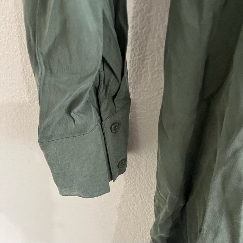 Michael Stars Mary Wrap Dress – Tarragon Green, Size M - Picture 7 of 8